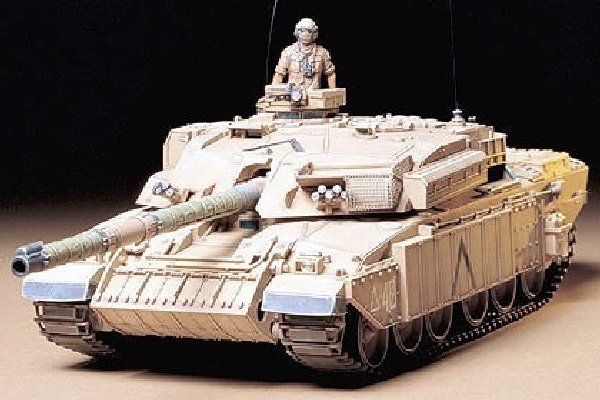 Tamiya 1/35 British \'Challenger 1 Mk.3 in the group Sport, leisure & Hobby / Hobby / Plastic models / Military vehicles (land) at TP E-commerce Nordic AB (A06660)