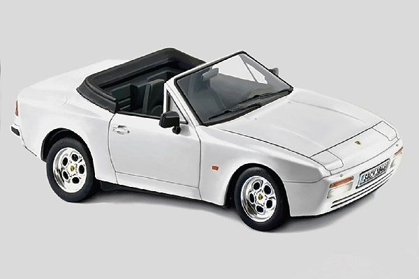 Italeri 1:24 Porche 944 S Cabriolet in the group Sport, leisure & Hobby / Hobby / Plastic models / Cars at TP E-commerce Nordic AB (A07269)