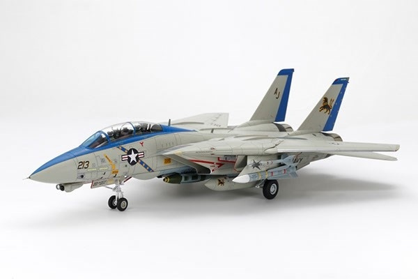 Tamiya 1/48 Grumman F-14D Tomcat in the group Sport, leisure & Hobby / Hobby / Plastic models / Airplanes/Helicopters at TP E-commerce Nordic AB (A07358)