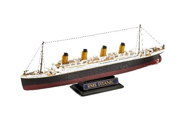 Revell Gift-Set \'Titanic in the group Sport, leisure & Hobby / Hobby / Plastic models / Start kits / Gift sets at TP E-commerce Nordic AB (A07827)