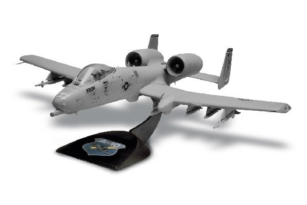 Revell A-10 Warthog in the group Sport, leisure & Hobby / Hobby / Plastic models / Airplanes/Helicopters at TP E-commerce Nordic AB (A07949)
