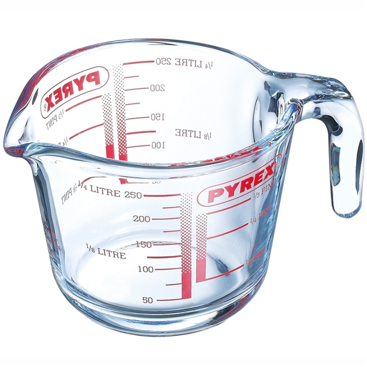 Pyrex Måttkanna glas 0,25L in the group HOME, HOUSEHOLD & GARDEN / Kitchen utensils / Baking accessories at TP E-commerce Nordic AB (A08601)