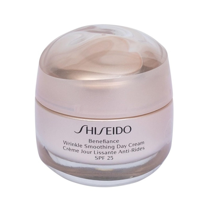 Shiseido Benefiance Wrinkle Smoothing Day Cream 50ml in the group BEAUTY & HEALTH / Skin care / Face / Day cream at TP E-commerce Nordic AB (A12982)