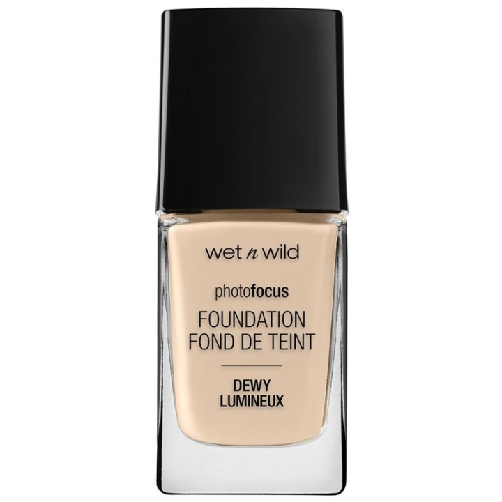 Wet n Wild Photo Focus Dewy Foundation - Nude Ivory in the group BEAUTY & HEALTH / Makeup / Facial makeup / Foundation at TP E-commerce Nordic AB (A13215)