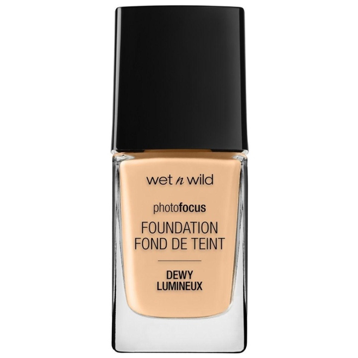 Wet n Wild Photo Focus Dewy Foundation - Soft Beige in the group BEAUTY & HEALTH / Makeup / Facial makeup / Foundation at TP E-commerce Nordic AB (A13216)