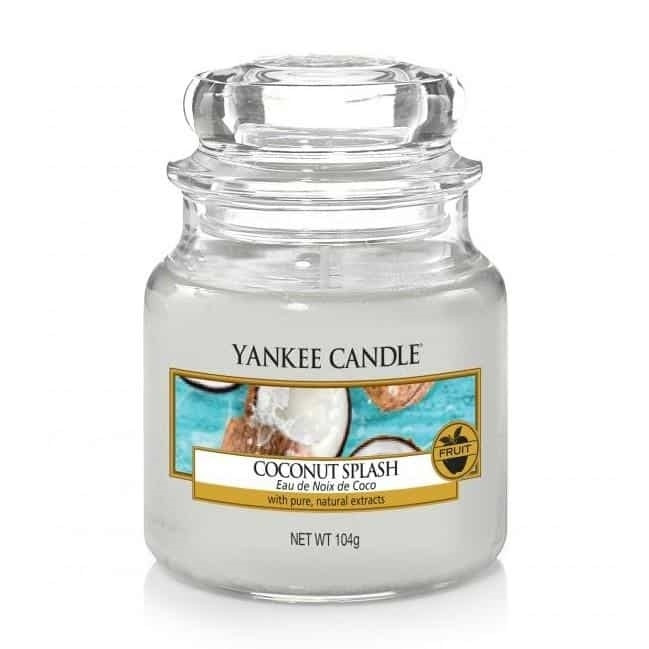 Yankee Candle Classic Small Jar Coconut Splash 104g in the group BEAUTY & HEALTH / Fragrance & Perfume / Other fragrances / Scented candles at TP E-commerce Nordic AB (A13304)