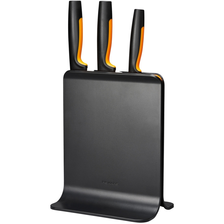 Fiskars Knivblock i plast med 3 knivar in the group HOME, HOUSEHOLD & GARDEN / Kitchen utensils / Kitchen knives & Knife sharpeners at TP E-commerce Nordic AB (A18687)