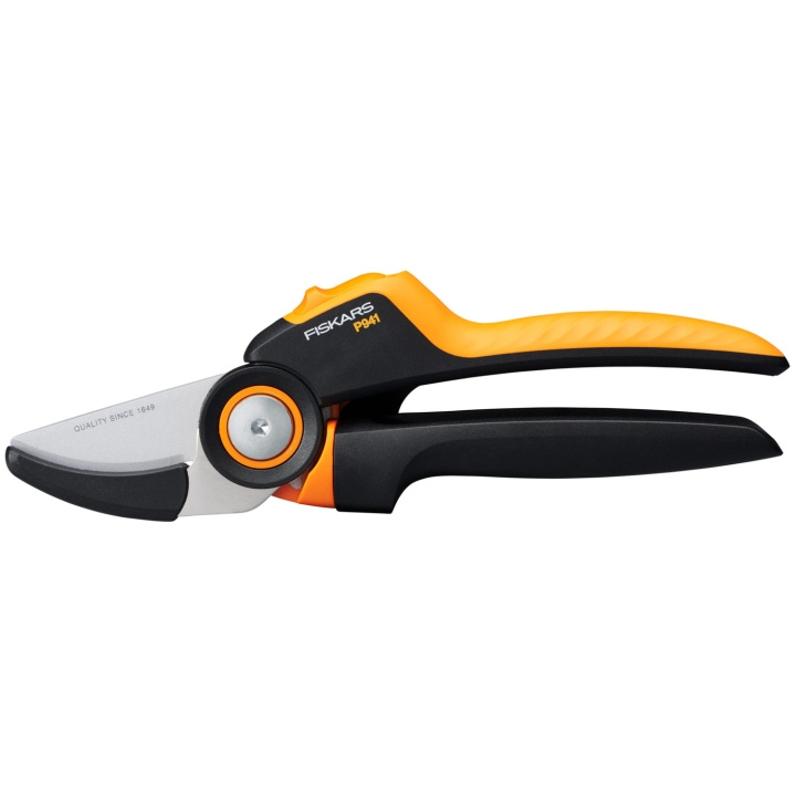 Fiskars Sekatör Xseries PGX P941 mothå in the group HOME, HOUSEHOLD & GARDEN / Garden products / Garden tools at TP E-commerce Nordic AB (A18700)