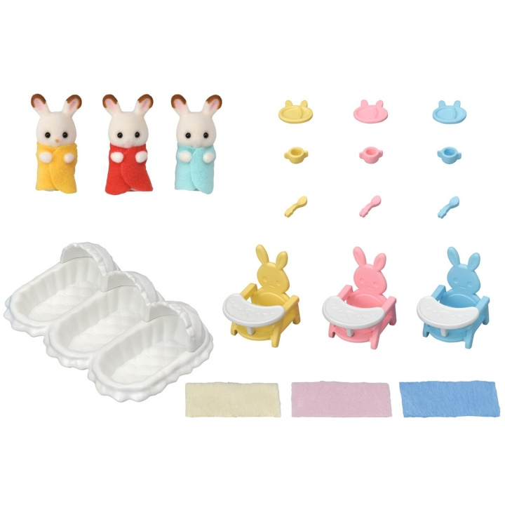 Sylvanian Families Triplets Care Set in the group TOYS, KIDS & BABY PRODUCTS / Toys / Docks & Accessories at TP E-commerce Nordic AB (A19505)