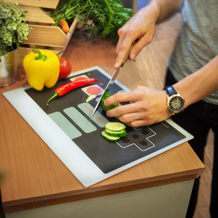 Cutting board NES Control in the group HOME ELECTRONICS / Game consoles & Accessories / Other games at TP E-commerce Nordic AB (A19822)