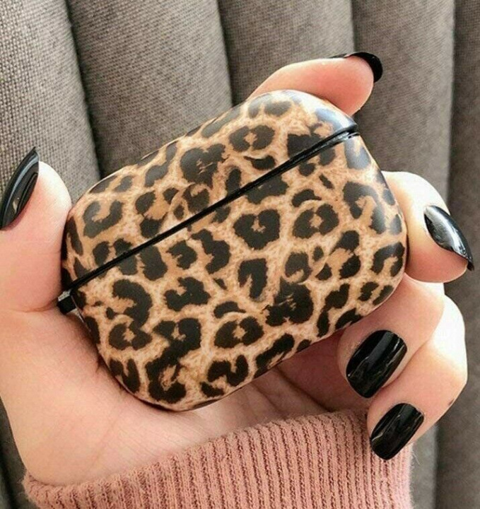 Protective case for Apple Airpods Pro, Leopard print in the group HOME ELECTRONICS / Audio & Picture / Headphones & Accessories / Accessories at TP E-commerce Nordic AB (A20664)