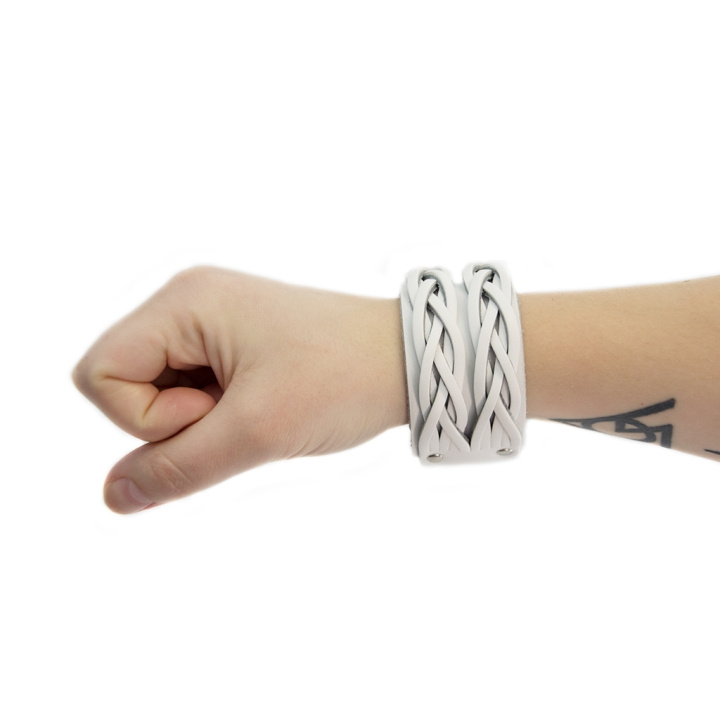 Armband Läder Twist - White in the group Sport, leisure & Hobby / Accessories / Other accessories at TP E-commerce Nordic AB (C01926)
