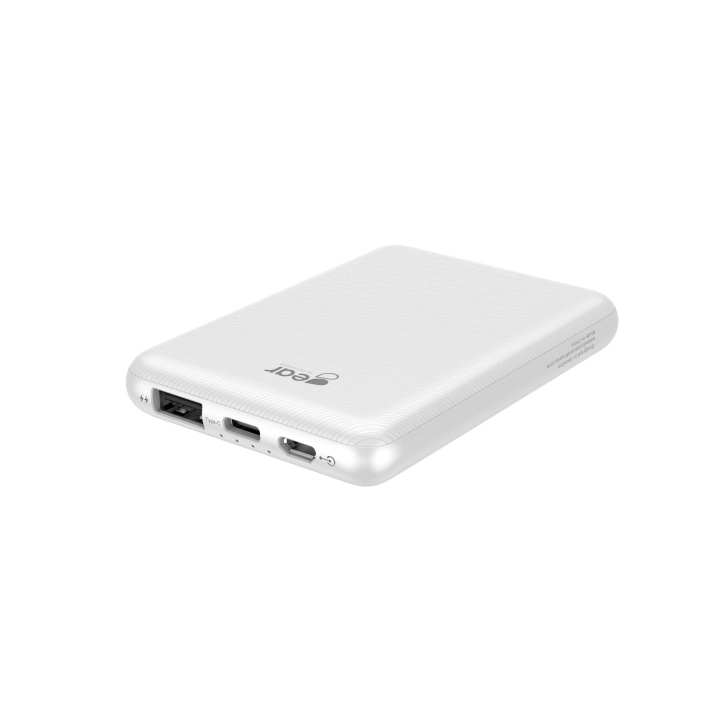 Gear Powerbank 5000mAh LiPolymer Ultracompact 2A 1xUSB-C 2xUSB-A 1xMicroUSB White in the group SMARTPHONE & TABLETS / Chargers & Cables / Powerbanks at TP E-commerce Nordic AB (C04448)