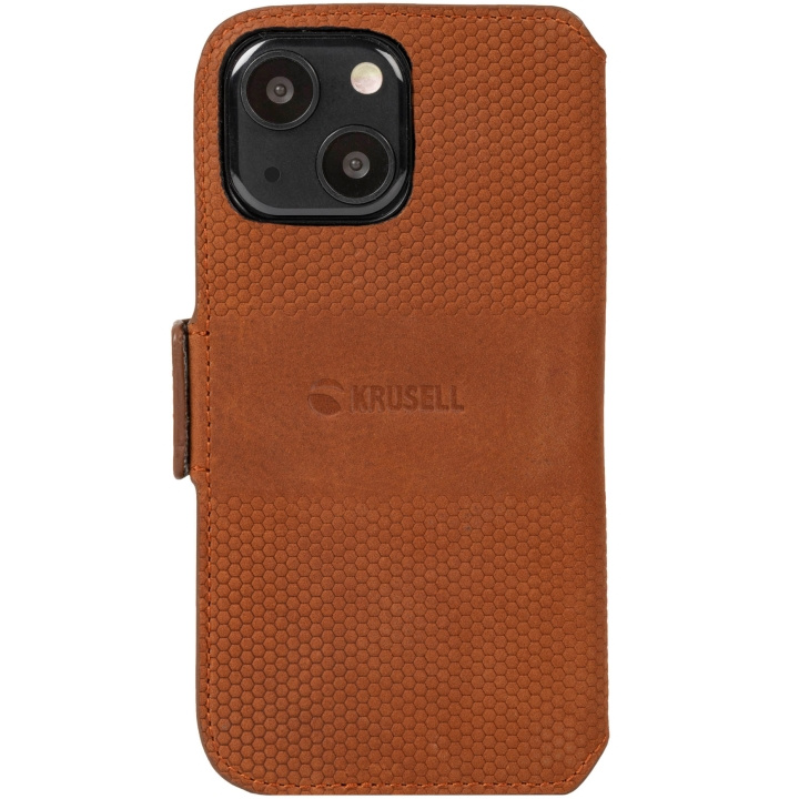 Krusell Leather Phone Wallet iPhone 13 Mini Cognac in the group SMARTPHONE & TABLETS / Phone cases / Apple / iPhone 13 Mini / Wallet Case at TP E-commerce Nordic AB (C08753)