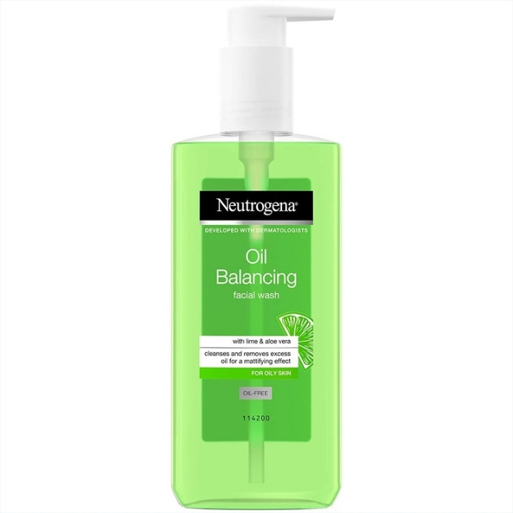 Neutrogena Oil Balancing Facial Wash 200 ml in the group BEAUTY & HEALTH / Skin care / Face / Cleaning at TP E-commerce Nordic AB (C10403)