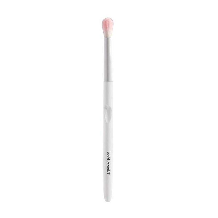 Wet n Wild Crease Brush in the group BEAUTY & HEALTH / Makeup / Tools & Make up set / Brushes at TP E-commerce Nordic AB (C10958)