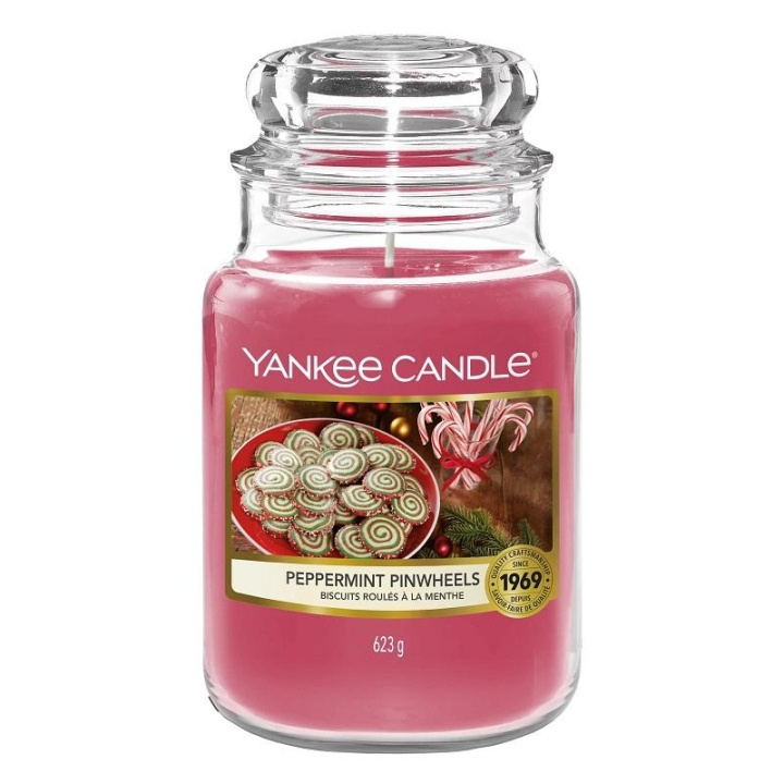 Yankee Candle Classic Large Jar Peppermint Pinwheels 623g in the group BEAUTY & HEALTH / Fragrance & Perfume / Other fragrances / Scented candles at TP E-commerce Nordic AB (C14060)