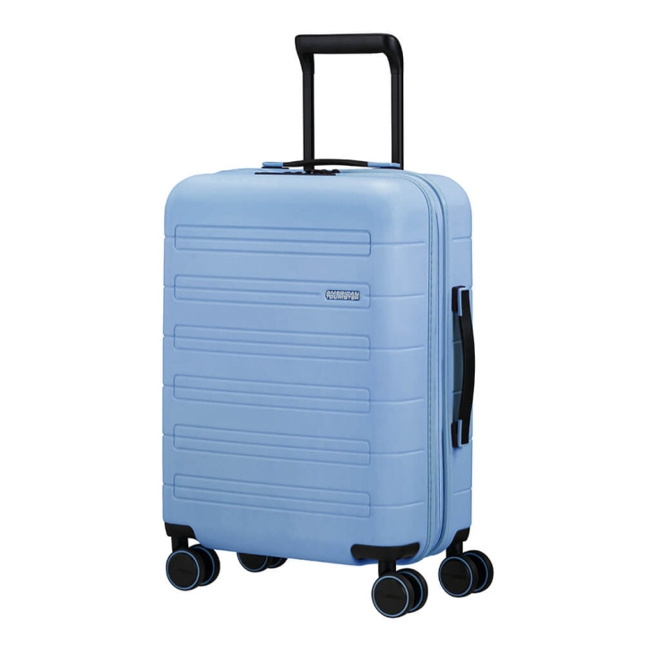 American Tourister Nova Stream Spinner 55/20 Expand Pastel Blue in the group Sport, leisure & Hobby / Travel accessories / Suitcases at TP E-commerce Nordic AB (C17065)