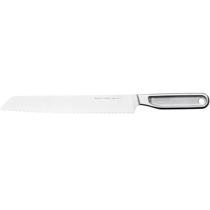 Fiskars All Steel brödkniv 22 cm in the group HOME, HOUSEHOLD & GARDEN / Kitchen utensils / Kitchen knives & Knife sharpeners at TP E-commerce Nordic AB (C18377)
