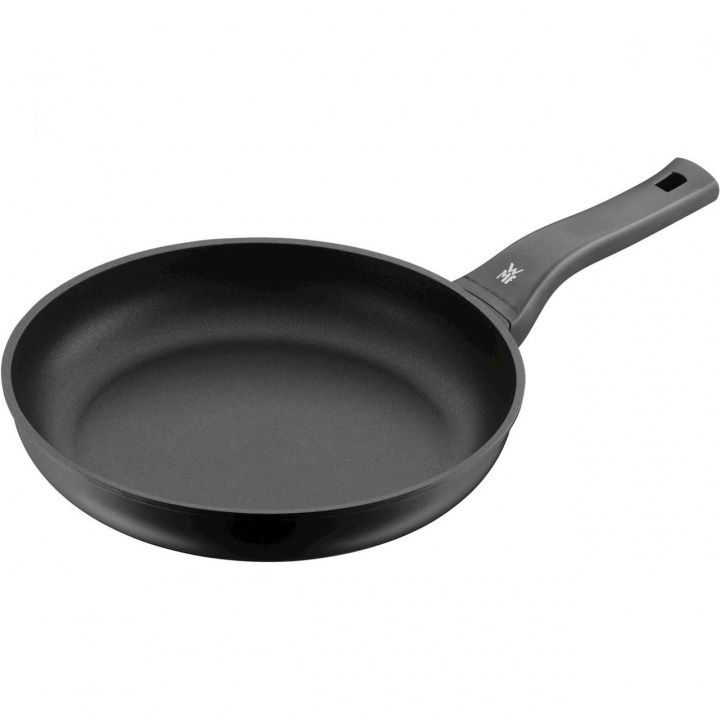 WMF Stekpanna Frying pan PermaDur in the group HOME, HOUSEHOLD & GARDEN / Kitchen utensils / Frying pans at TP E-commerce Nordic AB (C19829)