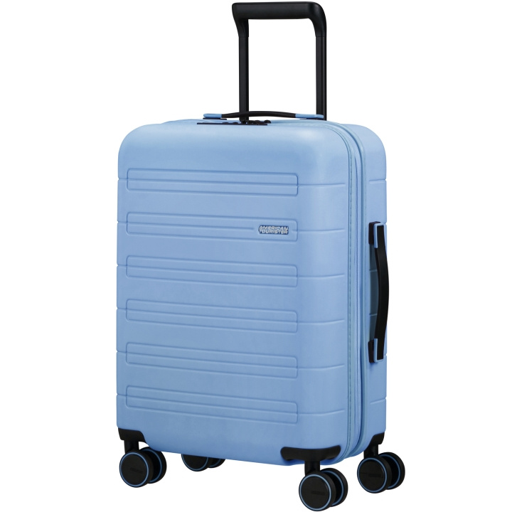 American Tourister Novastream Kabinväska Exp 55 Pastel Blue in the group Sport, leisure & Hobby / Travel accessories / Suitcases at TP E-commerce Nordic AB (C22093)