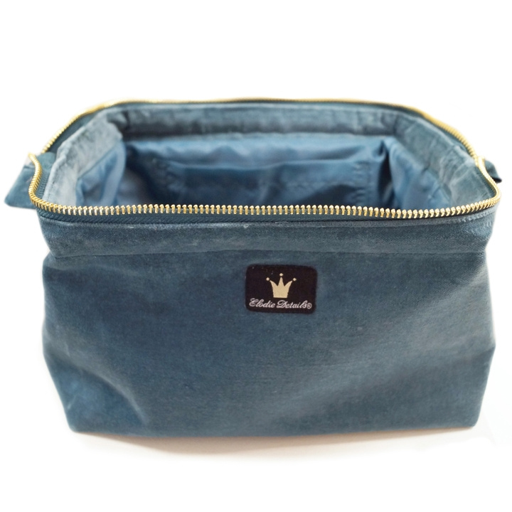 Elodie Details Zip&Go Tender Blue in the group HOME, HOUSEHOLD & GARDEN / Bathroom / Toilet bags at TP E-commerce Nordic AB (C23330)