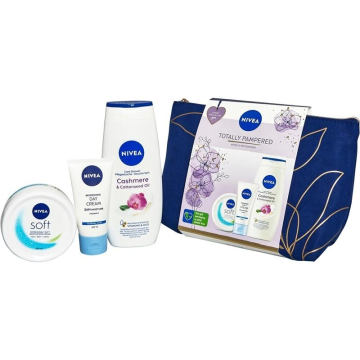 Nivea Totally Pampered Gift Set 3 Pieces in the group BEAUTY & HEALTH / Skin care / Face / Day cream at TP E-commerce Nordic AB (C29210)