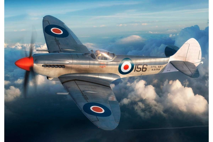 AIRFIX Supermarine Seafire F.XVII 1:48 in the group Sport, leisure & Hobby / Hobby / Plastic models / Airplanes/Helicopters at TP E-commerce Nordic AB (C29634)