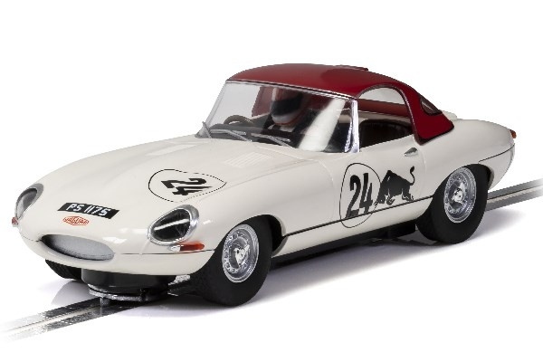 SCALEXTRIC Jaguar E-Type, Goodwood Revival, Adrian Newey in the group TOYS, KIDS & BABY PRODUCTS / Radio controlled / Racing tracks / Cars at TP E-commerce Nordic AB (C29661)