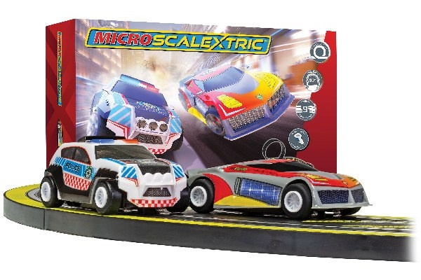 SCALEXTRIC Micro Scalextric Law Enforcer Mains Powered Race S in the group TOYS, KIDS & BABY PRODUCTS / Radio controlled / Racing tracks / Tracks at TP E-commerce Nordic AB (C29693)