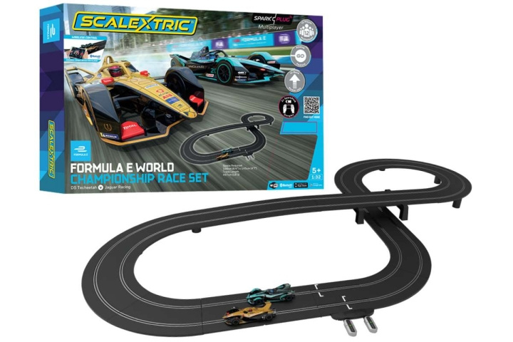Scalextric Spark Plug - Formula E Race Set in the group TOYS, KIDS & BABY PRODUCTS / Radio controlled / Racing tracks / Tracks at TP E-commerce Nordic AB (C29698)