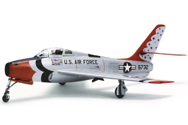 Revell F-84F Thunderstreak \'Thunderbirds\' in the group Sport, leisure & Hobby / Hobby / Plastic models / Airplanes/Helicopters at TP E-commerce Nordic AB (C29999)