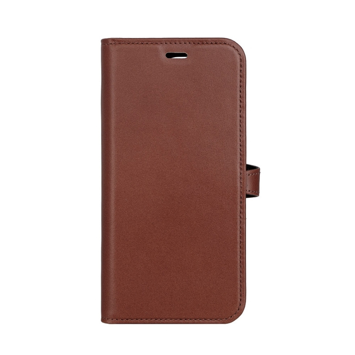 BUFFALO Wallet Case 2-in-1 3 Card MagSeries Brown - iPhone 15 Pro in the group SMARTPHONE & TABLETS / Phone cases / Apple / iPhone 15 at TP E-commerce Nordic AB (C30302)