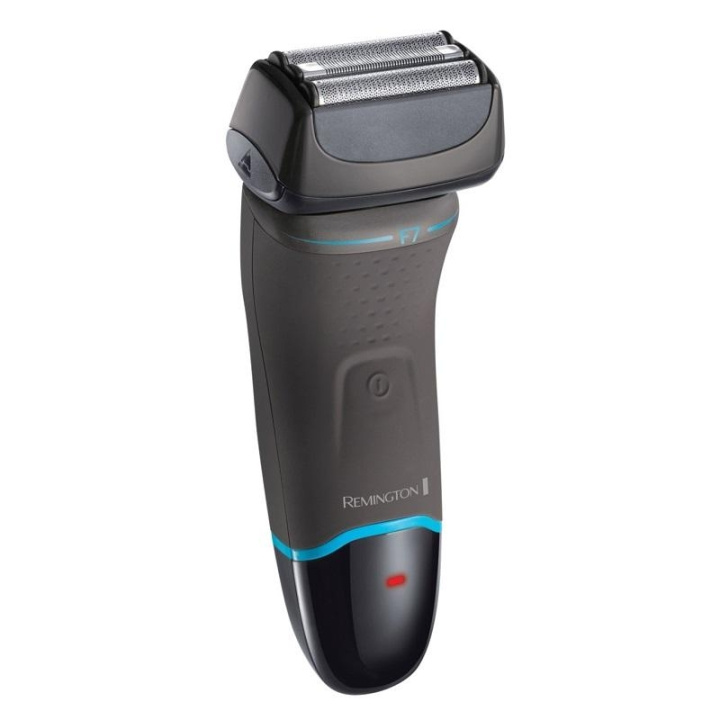 Remington Ultimate Series F7 Foil Shaver in the group BEAUTY & HEALTH / Hair & Styling / Shaving & Trimming / Shavers accessories at TP E-commerce Nordic AB (C30465)
