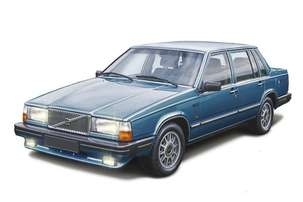 ITALERI 1:24 Volvo 760 GLE in the group Sport, leisure & Hobby / Hobby / Plastic models / Cars at TP E-commerce Nordic AB (C30534)