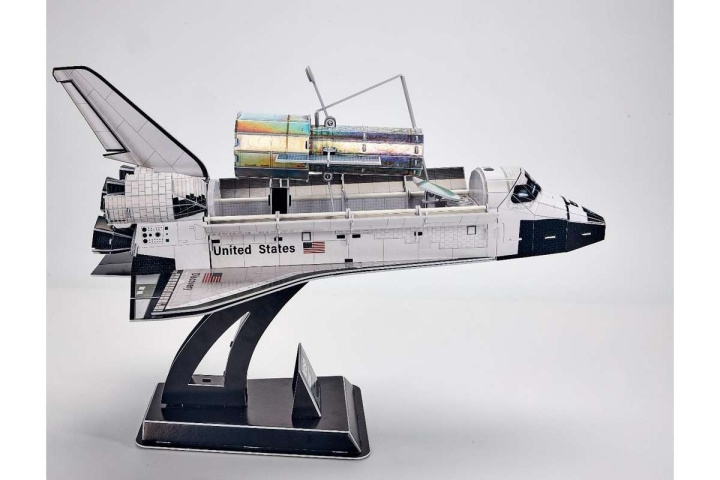 Revell 3D Puzzle, Space Shuttle Discovery in the group Sport, leisure & Hobby / Hobby / Plastic models / Sci-Fi at TP E-commerce Nordic AB (C30550)