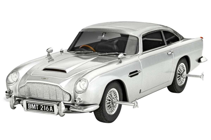 Revell James Bond \'Aston Martin DB5\' 1:24 gift set in the group Sport, leisure & Hobby / Hobby / Plastic models / Cars at TP E-commerce Nordic AB (C30577)