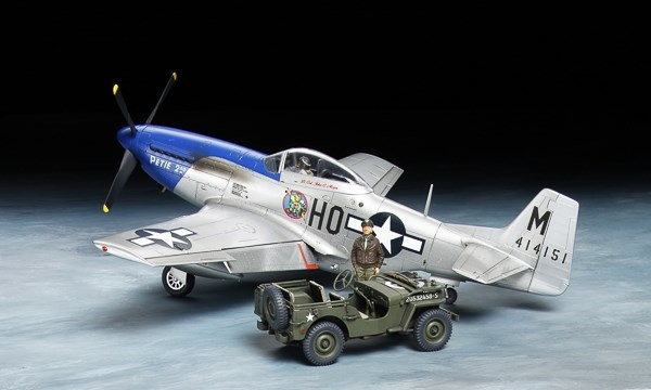 TAMIYA 1/48 North American P-51D MustangT & 1/4-ton 4x4 in the group Sport, leisure & Hobby / Hobby / Plastic models / Airplanes/Helicopters at TP E-commerce Nordic AB (C31723)