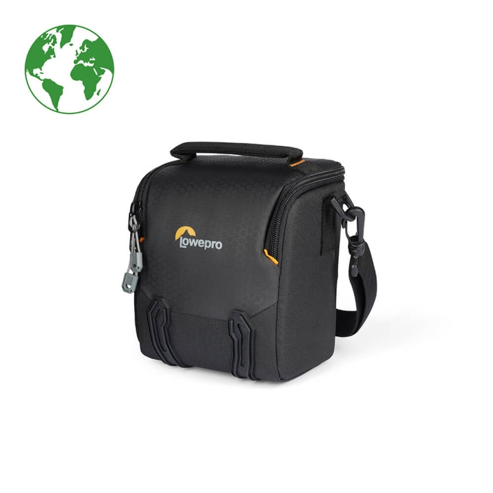 Lowepro Shoulder Bag Adventura SH 120 III Black in the group HOME ELECTRONICS / Photo & Video / Photo equipment / Camera bags at TP E-commerce Nordic AB (C32139)