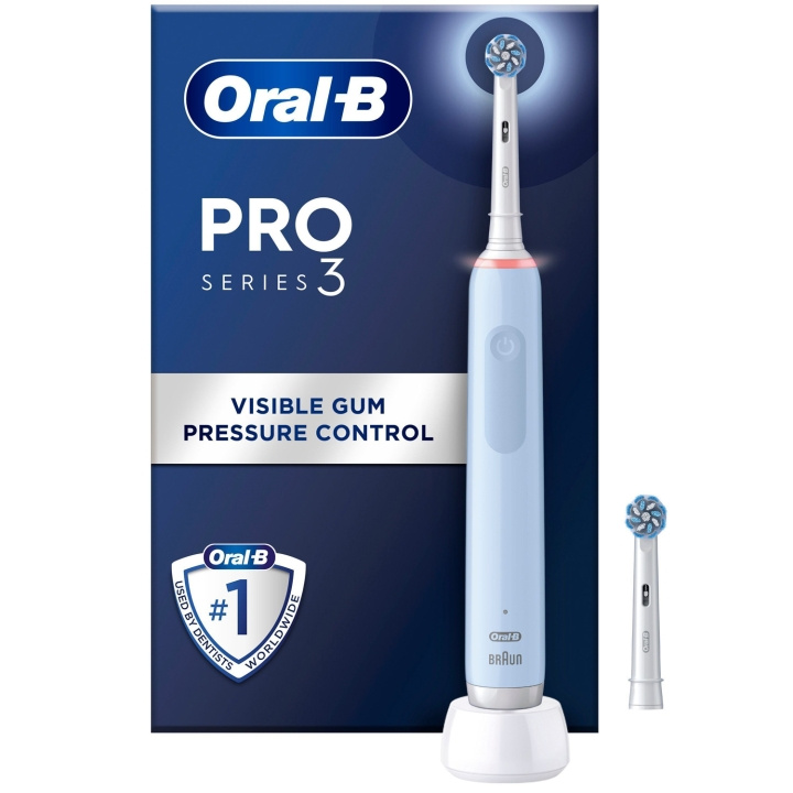 Oral B Eltandborste Pro3 Blue + Extra Refill in the group BEAUTY & HEALTH / Oral care / Electric toothbrushes at TP E-commerce Nordic AB (C33854)