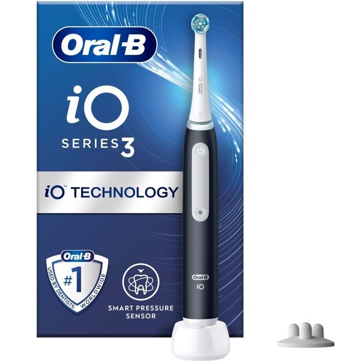 Oral B Eltandborste iO3S Matt Black in the group BEAUTY & HEALTH / Oral care / Electric toothbrushes at TP E-commerce Nordic AB (C33862)