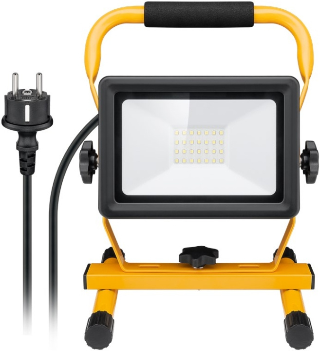 Goobay LED Work Light with Stand, 30 W with 2,550 lm and cool white light (6500 K), suitable for indoor and outdoor use (IP65) in the group HOME, HOUSEHOLD & GARDEN / Electricity & Lighting / Work lighting at TP E-commerce Nordic AB (C40078)