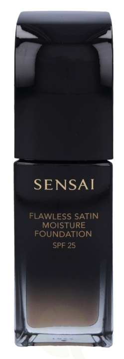 Sensai Flawless Satin Foundation SPF25 30 ml FS202 Ochre Beige in the group BEAUTY & HEALTH / Makeup / Facial makeup / Foundation at TP E-commerce Nordic AB (C41542)