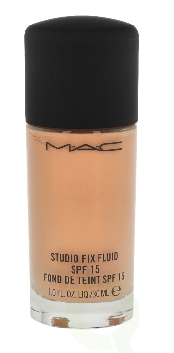 MAC Studio Fix Fluid Foundation SPF15 30 ml NW22 in the group BEAUTY & HEALTH / Makeup / Facial makeup / Foundation at TP E-commerce Nordic AB (C41624)