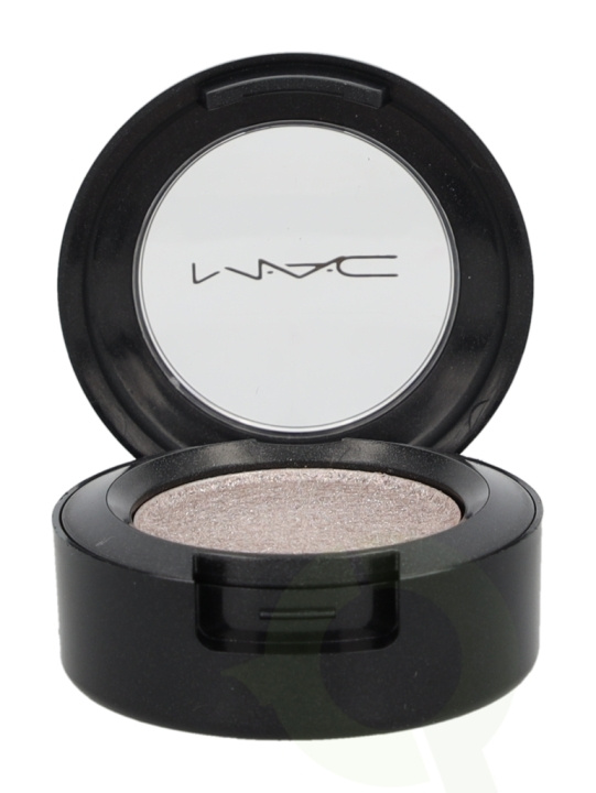 MAC Eye Shadow 1 gr She Sparkles in the group BEAUTY & HEALTH / Makeup / Eyes & Eyebrows / Eye shadows at TP E-commerce Nordic AB (C42235)