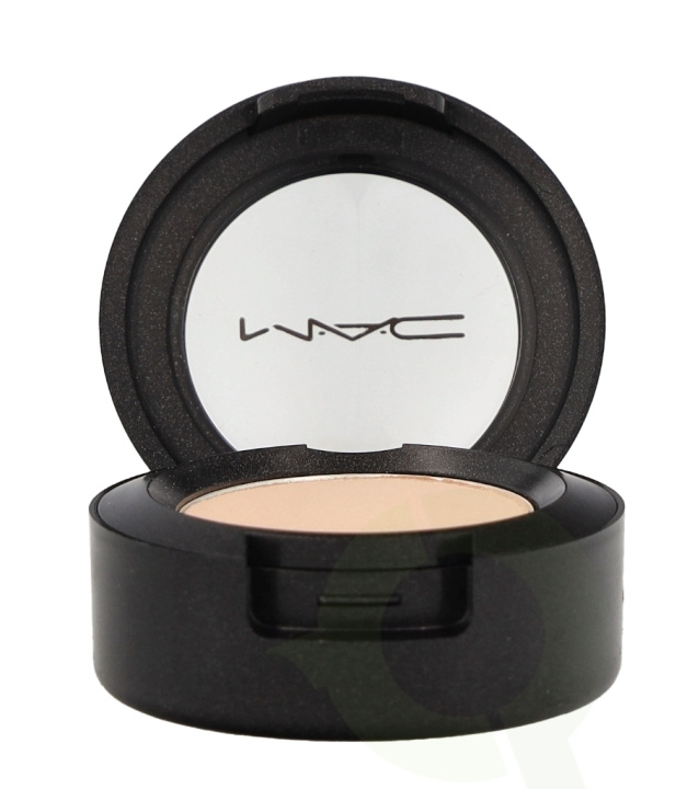 MAC Small Eye Shadow 1.5 gr Brule Satin in the group BEAUTY & HEALTH / Makeup / Eyes & Eyebrows / Eye shadows at TP E-commerce Nordic AB (C42244)