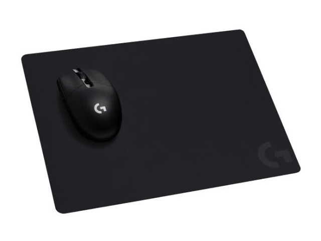 Logitech G240 Cloth Gaming Mousepad in the group COMPUTERS & PERIPHERALS / GAMING / Mouse pad at TP E-commerce Nordic AB (C44945)