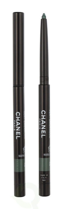 Chanel Stylo Yeux Waterproof Long-Lasting Eyeliner 0.3 gr #46 Vert Emeraude in the group BEAUTY & HEALTH / Makeup / Eyes & Eyebrows / Eyeliner / Kajal at TP E-commerce Nordic AB (C46182)