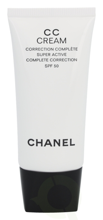 Chanel CC Cream Complete Correction SPF50 30 ml #20 Beige in the group BEAUTY & HEALTH / Skin care / Face / Day cream at TP E-commerce Nordic AB (C49693)