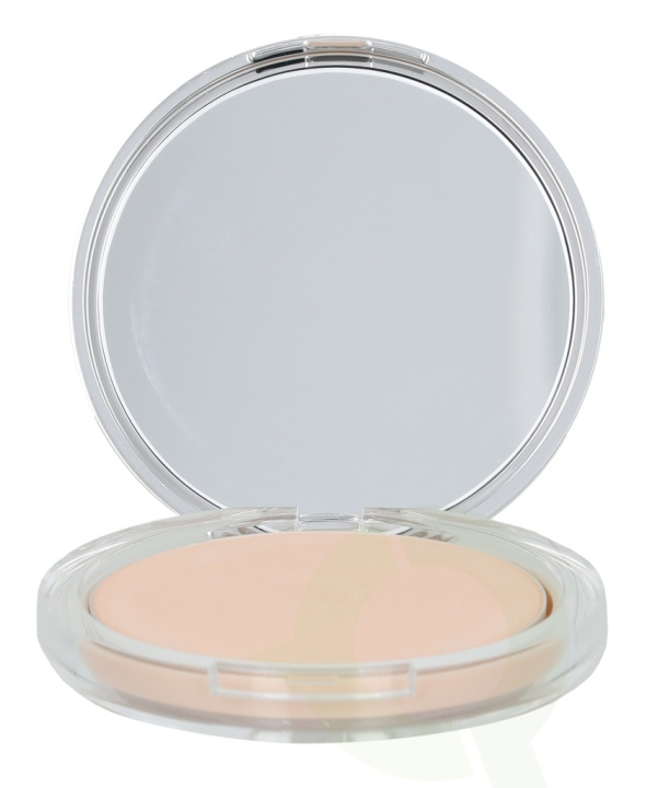 Clinique Almost Powder Make-Up SPF15 10 gr #01 Fair - All Skin Types in the group BEAUTY & HEALTH / Makeup / Facial makeup / Powders at TP E-commerce Nordic AB (C50157)